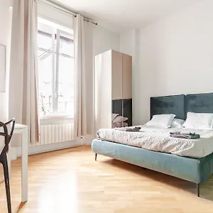 Penthouse 5 Min From Duomo Di , Milano Italia